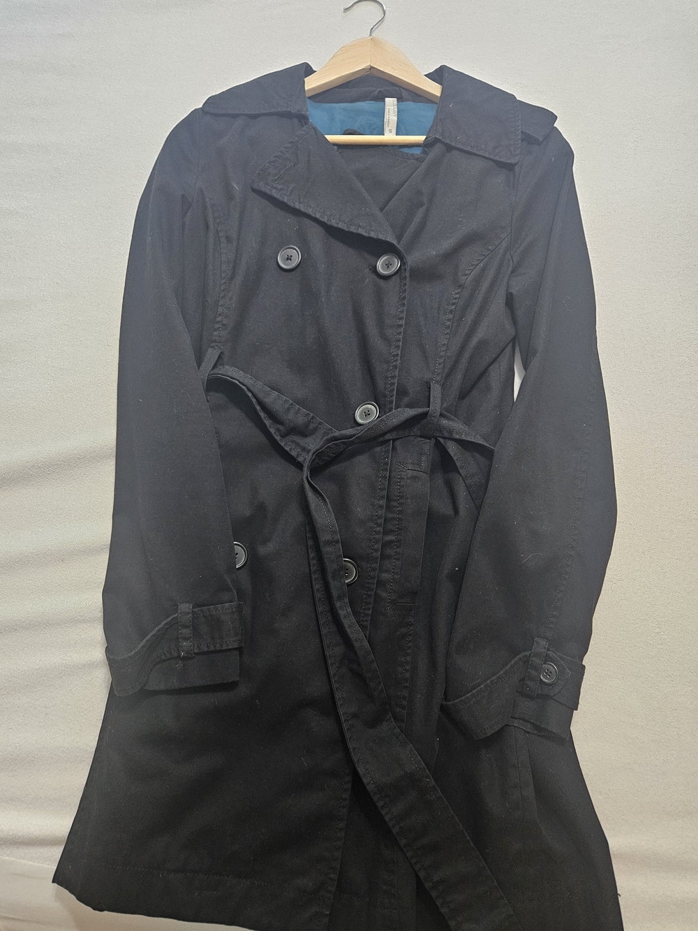 Classic Black Women's Trench Coat with Belt